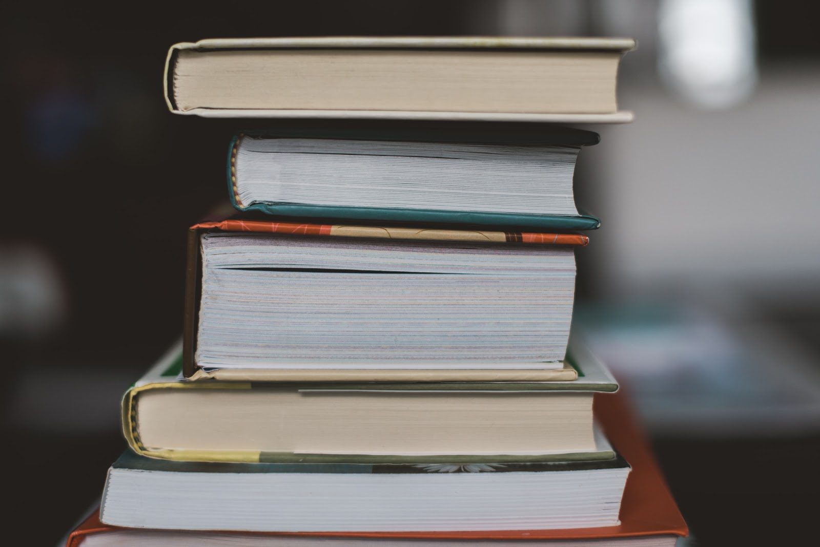 How to Publish a Book on Amazon (and Sell Over 100,000 Copies the SMART Way)