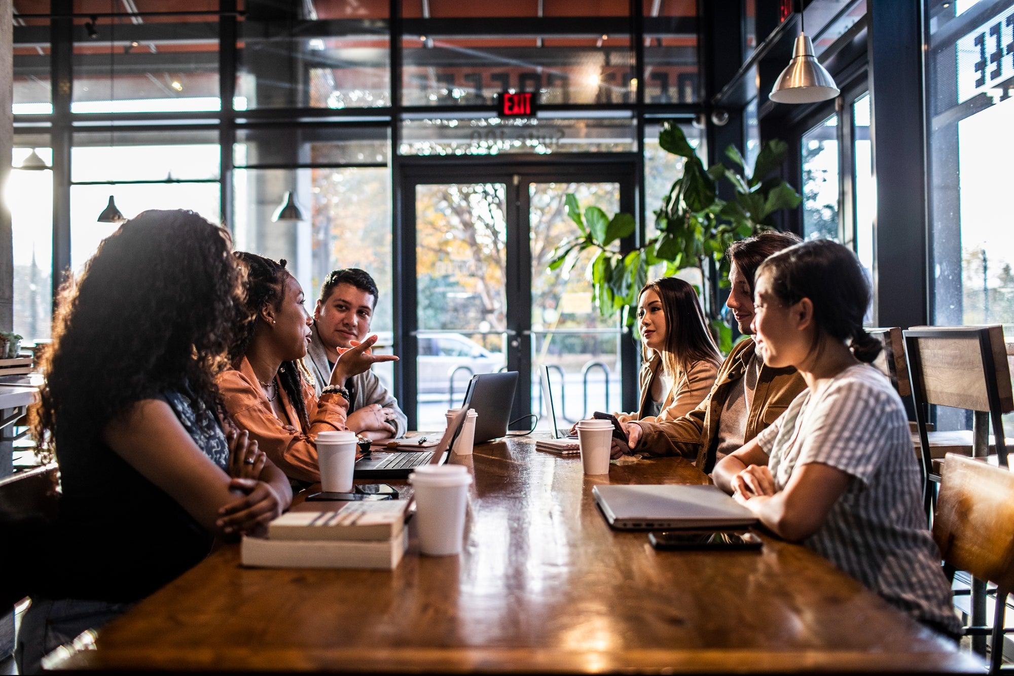 7 Hispanic Business Leaders Reveal Their Top Advice For Taking Your Company From Zero to Success