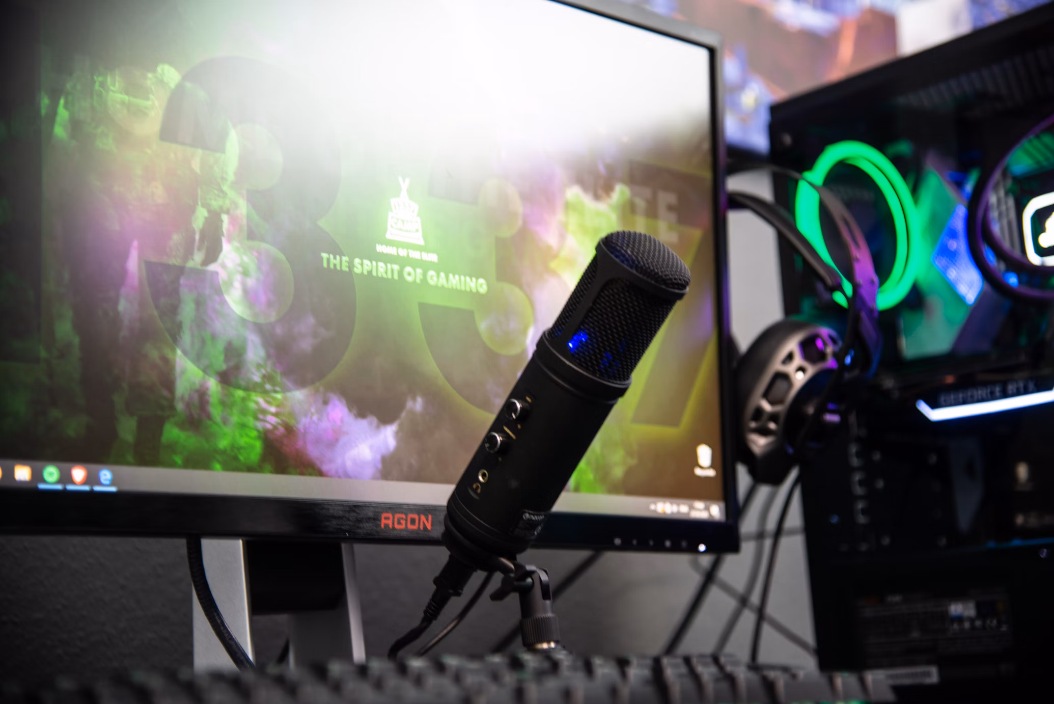 How Much Do Twitch Streamers Make (+ tips to succeed)